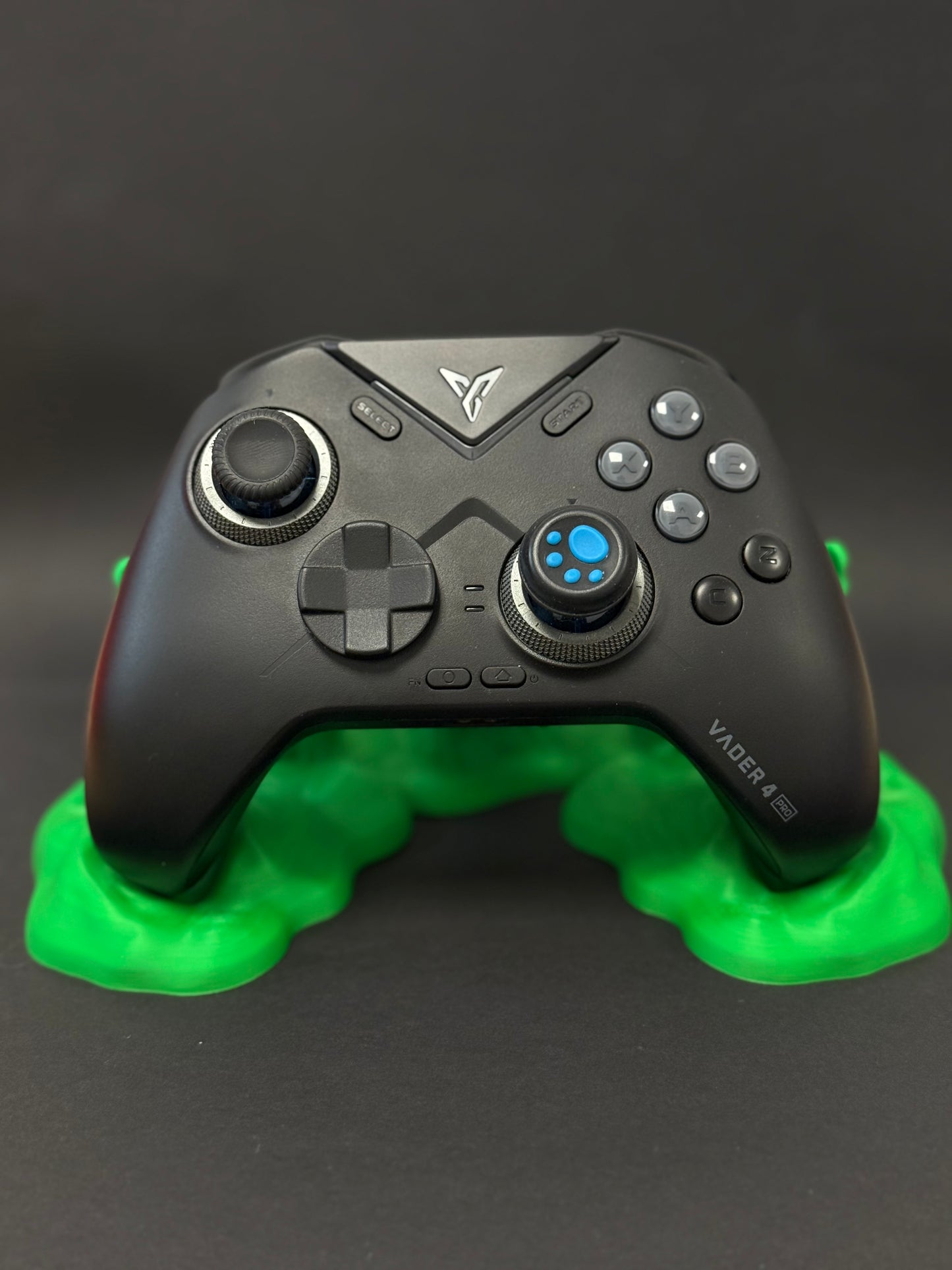 Alien Slime Controller Holder PS5 / Xbox  – Drippy Display Stand
